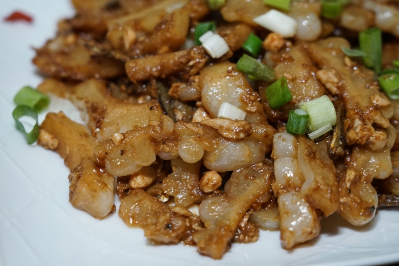 [苗栗苑裡美食]聞香下馬-食尚玩家推薦美食 這家中了化骨綿掌香魚  黑金苦瓜  悶土雞及各式盆菜 太值得一吃