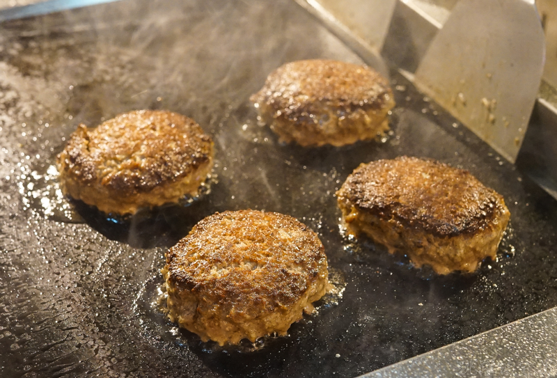 [台北大安區美食]WAGYU BURGER和牛漢堡- 100%和牛漢堡只要180元 還有生酮漢堡可以吃ㄟ 信義安和美食