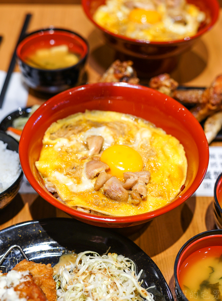 [林口美食]鳥開親子丼台灣店-連續五年日本金賞獎親子丼 首間海外分店就在台灣  難忘美味必須再來吃 林口三井美食 新北美食