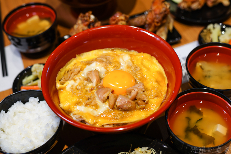 [林口美食]鳥開親子丼台灣店-連續五年日本金賞獎親子丼 首間海外分店就在台灣  難忘美味必須再來吃 林口三井美食 新北美食