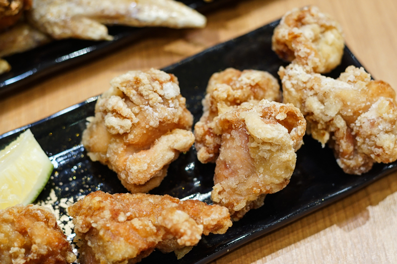 [林口美食]鳥開親子丼台灣店-連續五年日本金賞獎親子丼 首間海外分店就在台灣  難忘美味必須再來吃 林口三井美食 新北美食