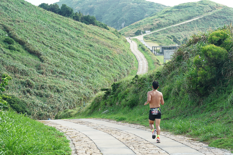 [東引路跑]2019東引軍事越野障礙賽-根本就是極限體能王 500障礙 高低落差山路 東引美景讓你跑斷腿還是再想來 馬祖路跑(內有影片)