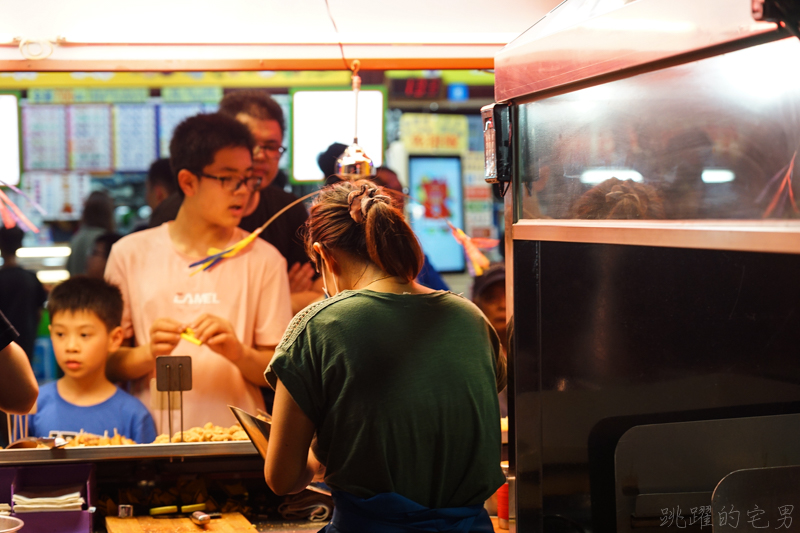 2019花蓮東大門夜市美食-螃蟹王浴火重生搬新家  美味不鹹酥雞可真好吃