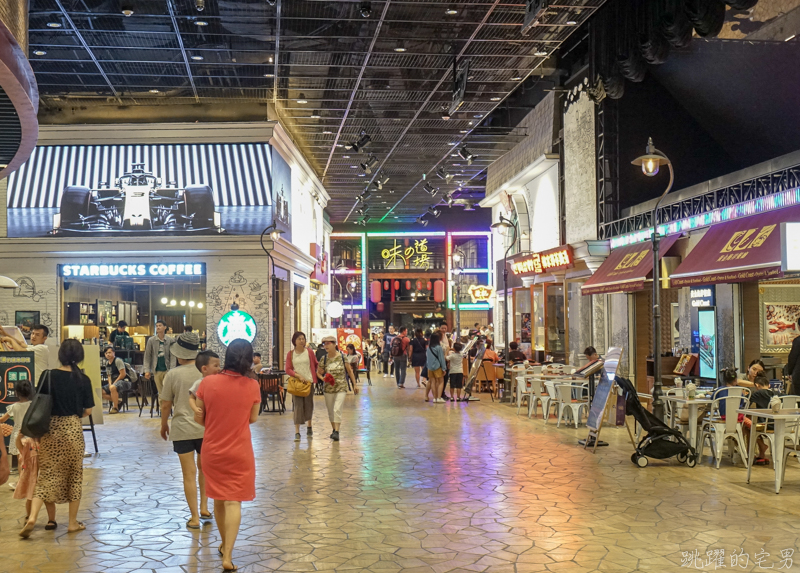 [澳門旅遊]水舞間-耗資20億港幣 全球最壯觀的水上表演劇場 嘆為觀止的精采表演  空中水下超過百人演員、高空特技表演、戲劇、飛車，澳門必看表演 新濠天地