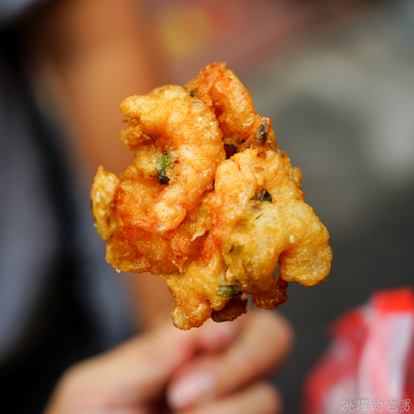 [台南美食]泉成點心店-70年老店  炸物很推薦  火燒蝦、土魠魚必吃  手工丸子宅配 還有內用空間 鴨母寮市場美食 台南小吃  在地人帶路的