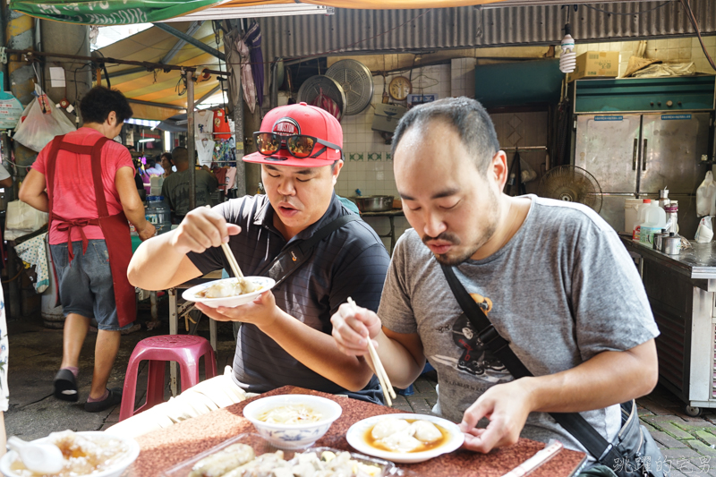 [台南鴨母寮市場美食]彩鳳蝦仁肉圓旗魚羹- 餡料飽滿 而且3顆40元C/P值好高!  台南小吃推薦 台南美食  台南早餐