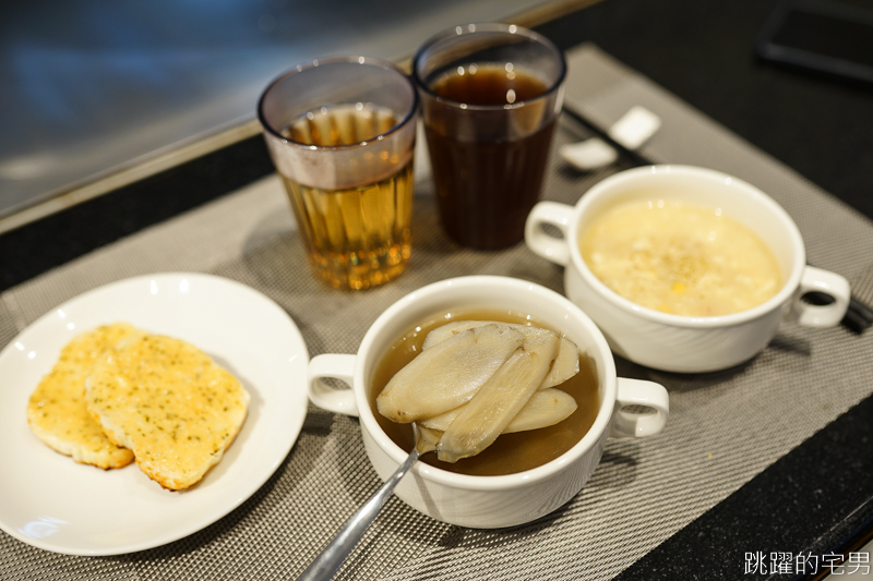 [花蓮新天堂樂園美食]樂山海探索鐵板料理-濃湯飲料冰沙無限提供 下午不休息還更便宜 豪華海鮮搭配伊比利豬 還有包廂可以用 花蓮鐵板燒  花蓮美食 貨櫃星巴克旁