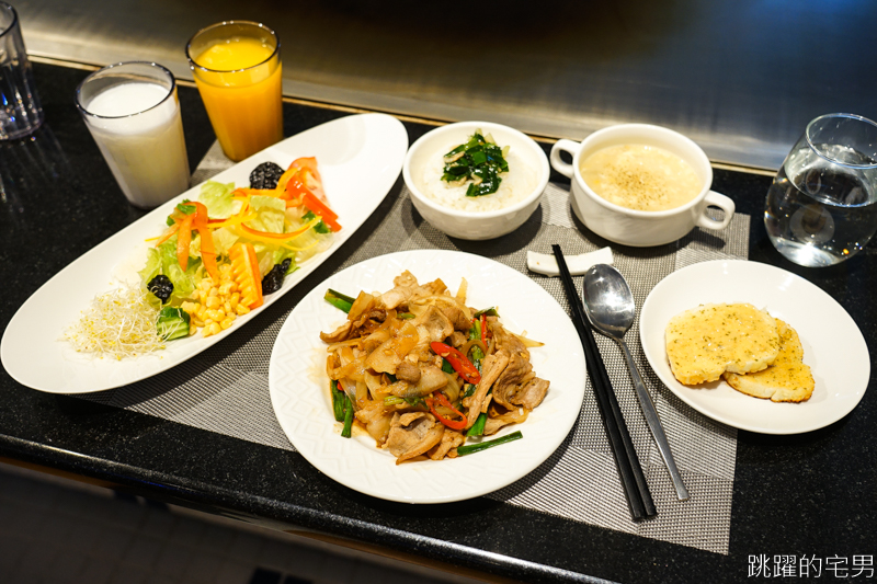 [花蓮新天堂樂園美食]樂山海探索鐵板料理-濃湯飲料冰沙無限提供 下午不休息還更便宜 豪華海鮮搭配伊比利豬 還有包廂可以用 花蓮鐵板燒  花蓮美食 貨櫃星巴克旁