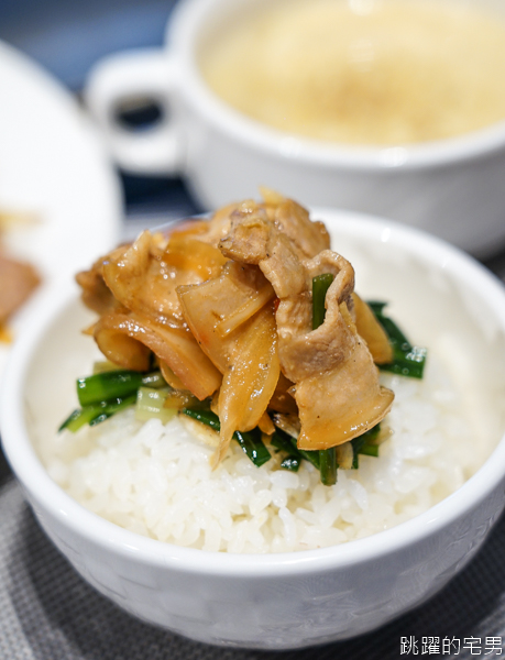 [花蓮新天堂樂園美食]樂山海探索鐵板料理-濃湯飲料冰沙無限提供 下午不休息還更便宜 豪華海鮮搭配伊比利豬 還有包廂可以用 花蓮鐵板燒  花蓮美食 貨櫃星巴克旁