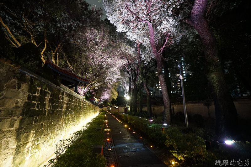 IG網美拍起來! 板橋林家花園光雕穿梭時空耍浪漫 蝶舞光綴跟我這樣拍 樓亭閣樓古典風美到炸 新北市民免費入場，週5週6夜間限定，一連2個月拍好拍滿