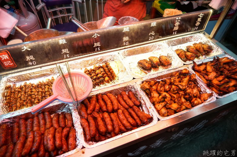 [花蓮東大門夜市美食]甯記可口香碳烤-羅東夜市排隊名店花蓮也吃得到啦，大推烤七里香 不辣香腸   提供Uber Eats 花蓮外送平台 花蓮美食