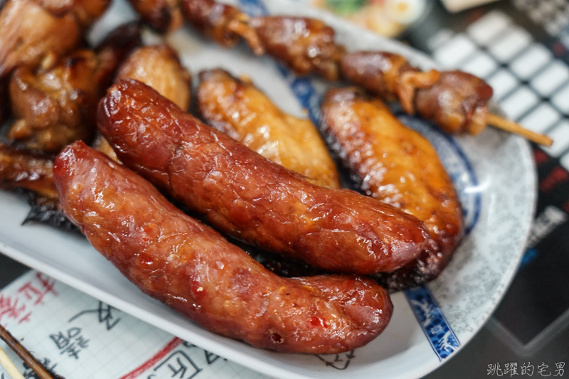 [花蓮東大門夜市美食]甯記可口香碳烤-羅東夜市排隊名店花蓮也吃得到啦，大推烤七里香 不辣香腸   提供Uber Eats 花蓮外送平台 花蓮美食