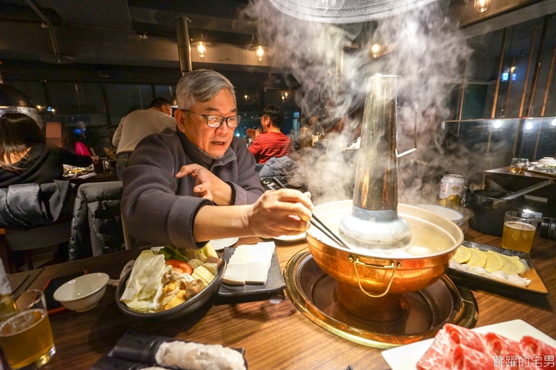 [台北大安區火鍋]何善之精緻火鍋- 酸菜白肉鍋 自家醃漬滋味圓潤不死酸 炭燒火鍋熱力十足  設有排煙設備   焦志方焦哥串門子啦  大安區美食 台北火鍋