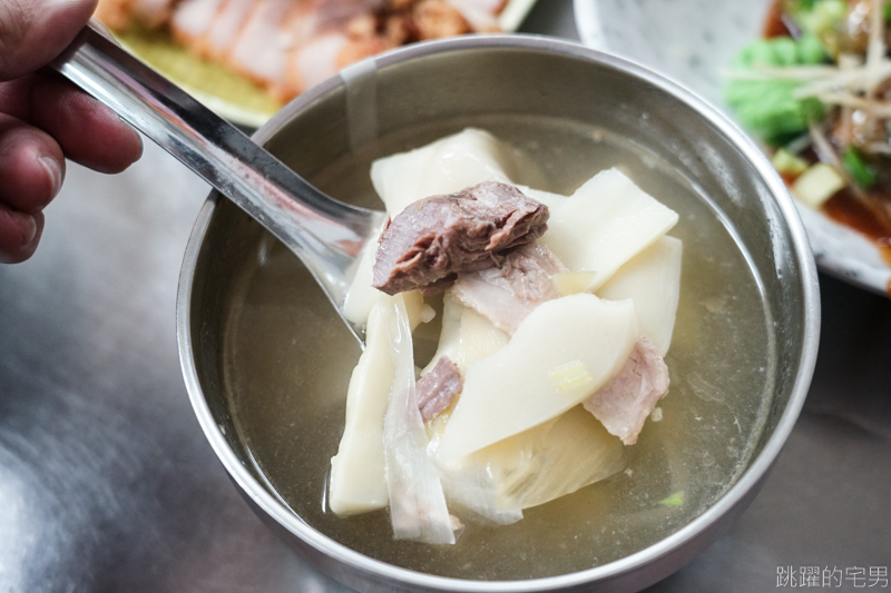 [嘉義文化路夜市美食]阿霞火雞肉飯-絕對必點的五味鮮蚵 純淨鮮味完全打到我的味蕾 嘉義美食  嘉義雞肉飯推薦