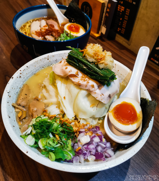 [台北美食]吉天元拉麵- 豚叉燒飯必點! 炙燒滋味讓人一吃就愛上  雞白湯拉麵+叉燒飯雙刀流老饕吃法  提供免費加麵  西門町萬年大樓美食