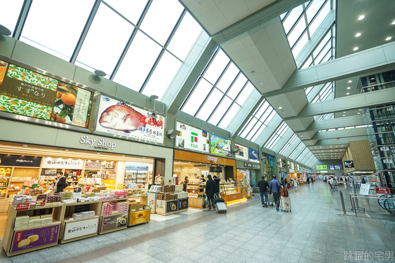 [四國愛媛旅遊]你所不知道的宇和島景點美食 5天4夜開車自駕行程推薦  體驗300年日本鬥牛文化  穿上盔甲品嘗400年前籓主料理 只給台灣人的免費機場巴士 宇和島觀光地圖下載 宇和島名產 鯛魚全席 珍珠DIY  四國愛媛自由行