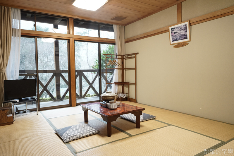 [四國愛媛自由行]成川渓谷休養センター 深山裡的雉雞料理  高月溫泉 全日本唯一有鬼的鄉鎮，拜鬼還有金錢運  提供中文訂餐網站 愛媛自駕  鬼北町美食