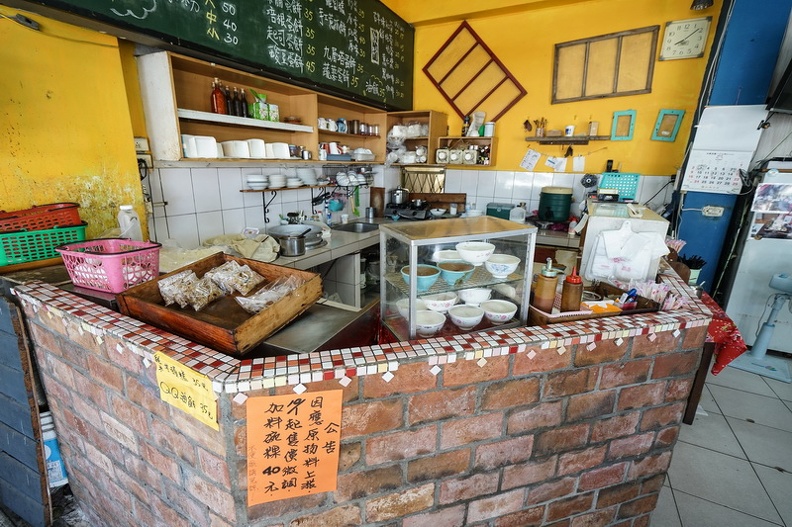 [花蓮早餐] 棉被般的蛋餅口感  什麼都加果然是瘋狂蛋餅 彩杏客家手工碗粿 米粉&碗粿更是必點 花蓮美食