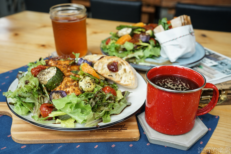 [花蓮早午餐]隱身花蓮山腳下的玻璃屋咖啡廳  FUN Table Cafe  心目中第一名的溫沙拉  玫瑰檸檬塔 花蓮咖啡廳推薦