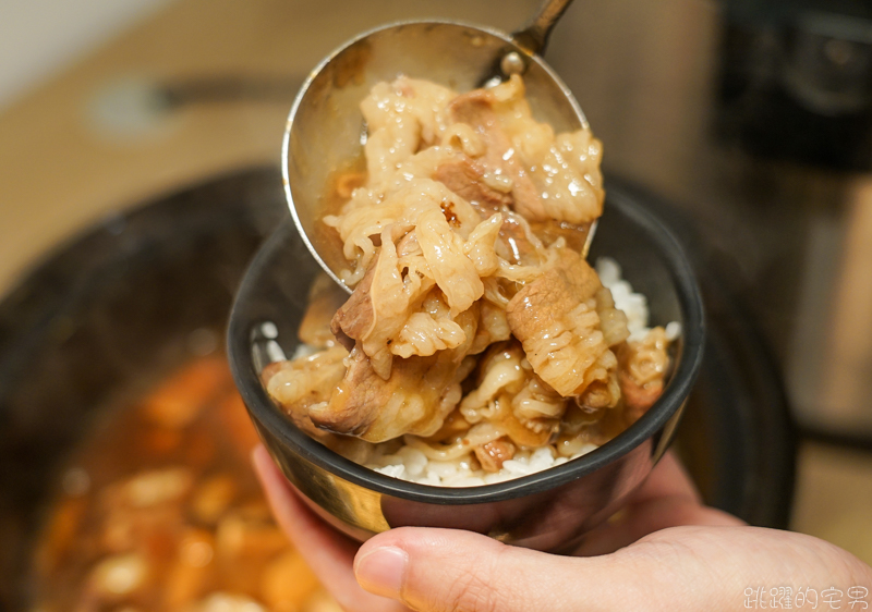 花蓮燒肉吃到飽 天使蝦 泰國蝦 生蠔  鹽烤牛舌 麻辣鍋 和牛海鮮超過70種食材無限享用 只要798元  營業到晚上11點 壽星優惠 附設停車場 千兵衛日式燒肉鍋物 花蓮美食