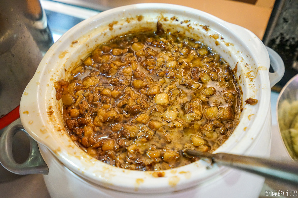 [花蓮美食]根本是被火鍋耽誤的滷肉飯專賣店! 鍋神日式涮涮鍋 滷肉飯好吃到連吃2碗 滷肉自己加吃到爽 飲料、冰淇淋無限提供 花蓮宵夜 花蓮火鍋