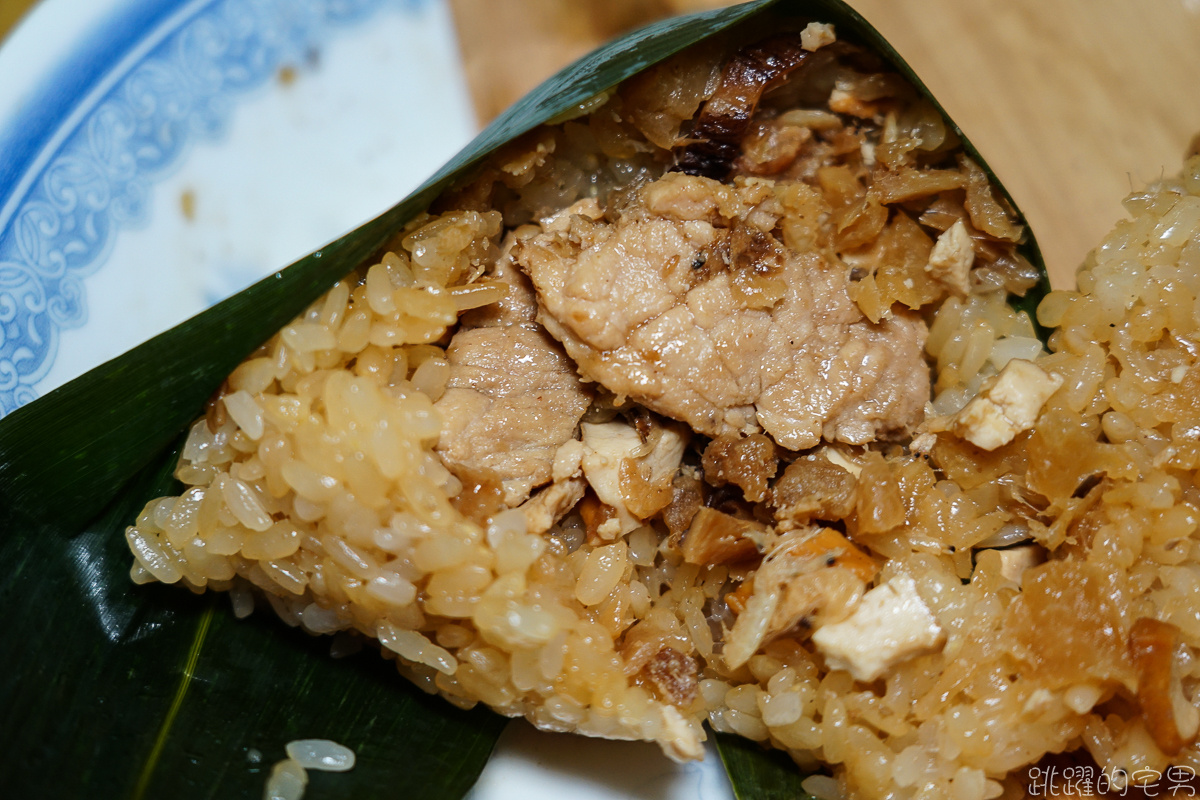 [鳳林美食]娥媽小吃-早上6點就開賣的無招牌花蓮老店 炒麵好好吃 客家粽子端午節這裡也吃得到