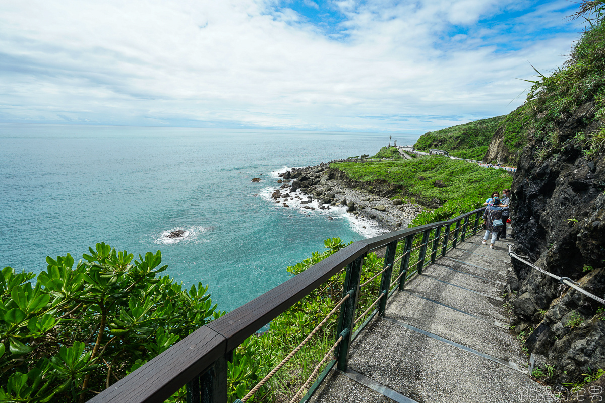 絕美太平洋黃金稻浪 品嘗超新鮮花蓮海鮮 親不知子天空步道 石梯坪玩水 花蓮行程推薦  看海咖啡廳 大石鼻山 花蓮海線這樣玩