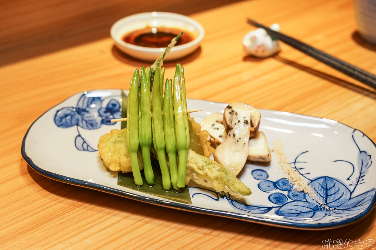 [台北石牌美食]連我媽都稱讚的無菜單料理 漁當家食堂 第一次吃到海泥鰍 第一次吃到的料理手法 北投美食推薦