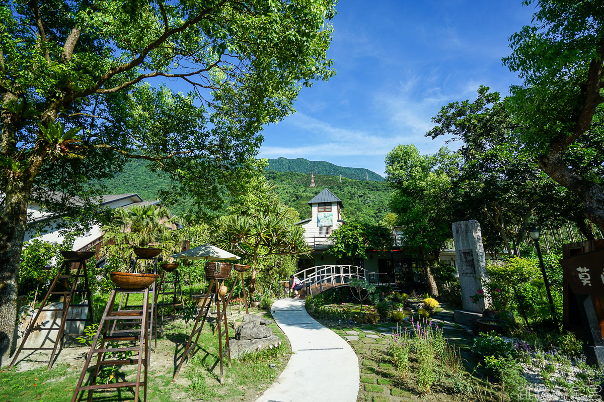 花蓮莫內花園咖啡農莊- 鯉魚潭湖光山色美景映入眼簾 呼吸新鮮空氣放鬆身心  提供咖啡下午茶 品嘗自家烘焙咖啡 鯉魚潭民宿推薦    花蓮民宿 壽豐民宿