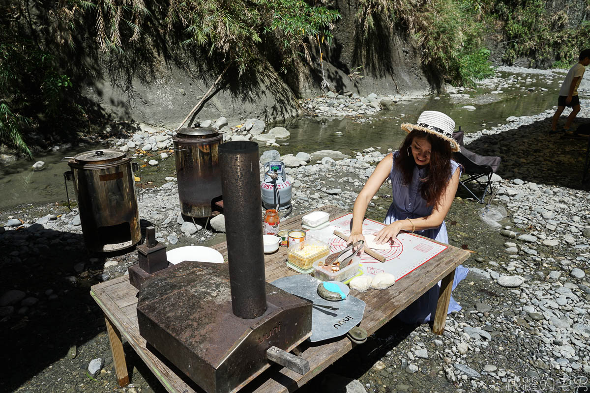 峽谷盪鞦韆好浮誇  清澈溪流吃美味料理 專人服務免動手 溪畔餐桌花蓮最美風景  姐妹閨密聚會親子活動超讚