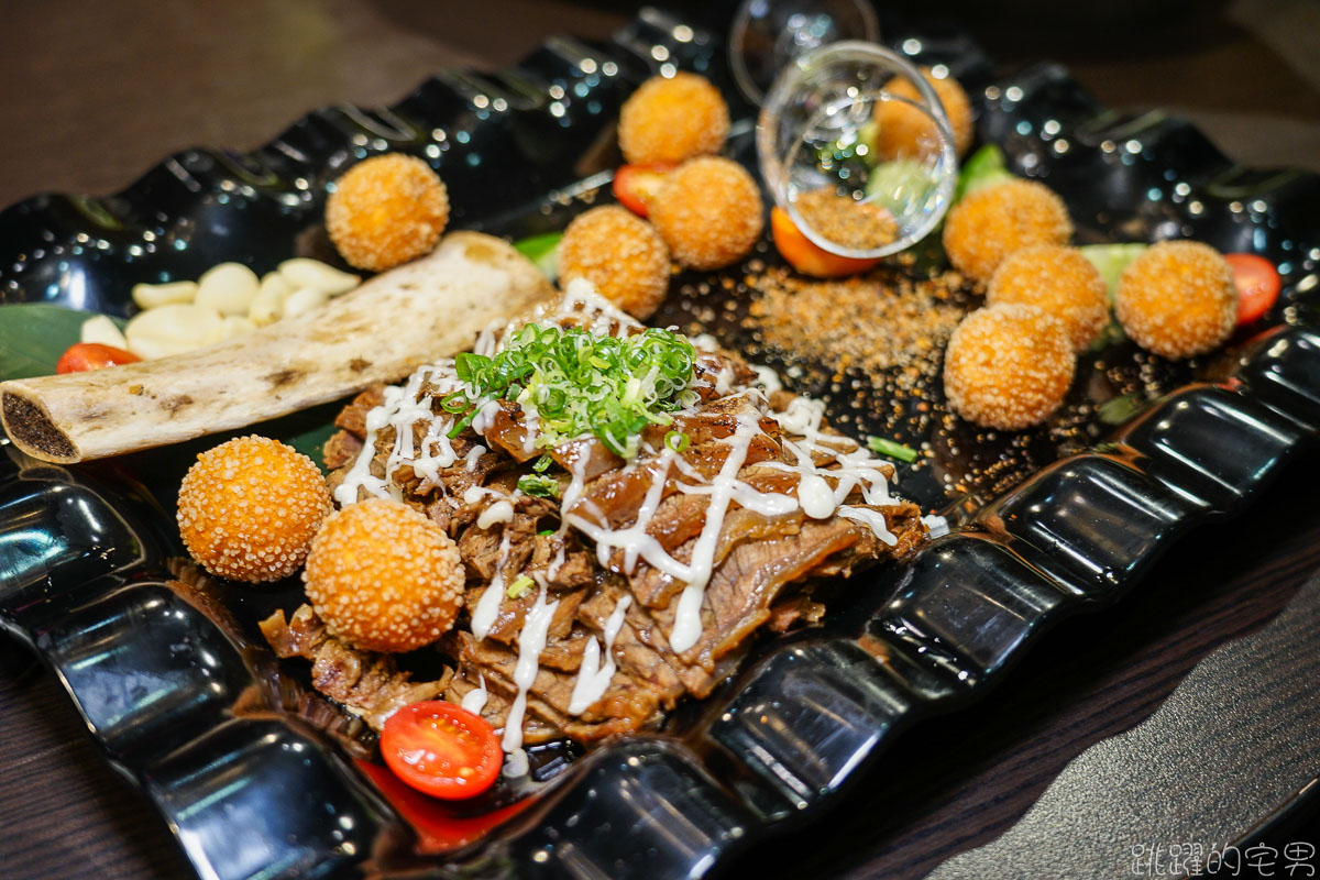 [花蓮美食]夯肉中式餐酒館- 網美餐廳吃中菜，桶仔雞、麻辣燙 烤黑喉 份量足到吃不完 花蓮有包廂餐廳還能唱歌 花蓮聚餐好選擇