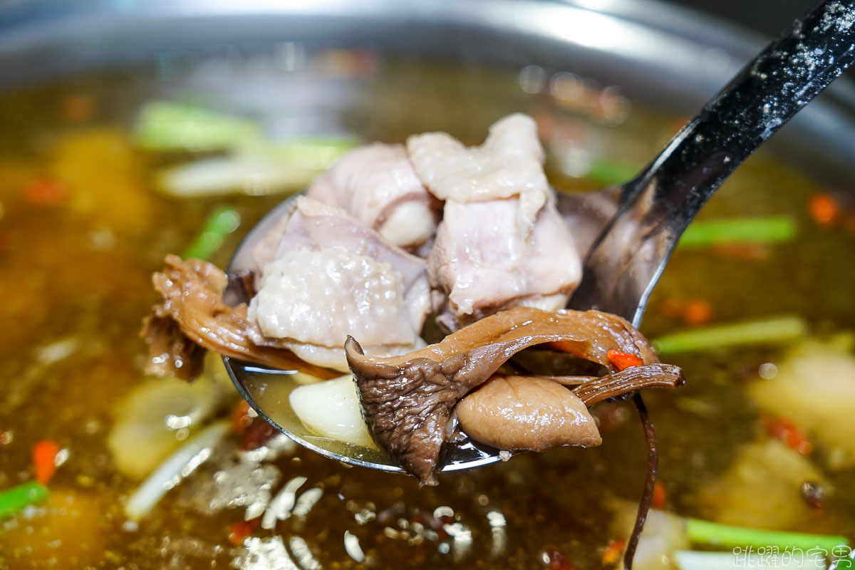 [花蓮美食]夯肉中式餐酒館- 網美餐廳吃中菜，桶仔雞、麻辣燙 烤黑喉 份量足到吃不完 花蓮有包廂餐廳還能唱歌 花蓮聚餐好選擇