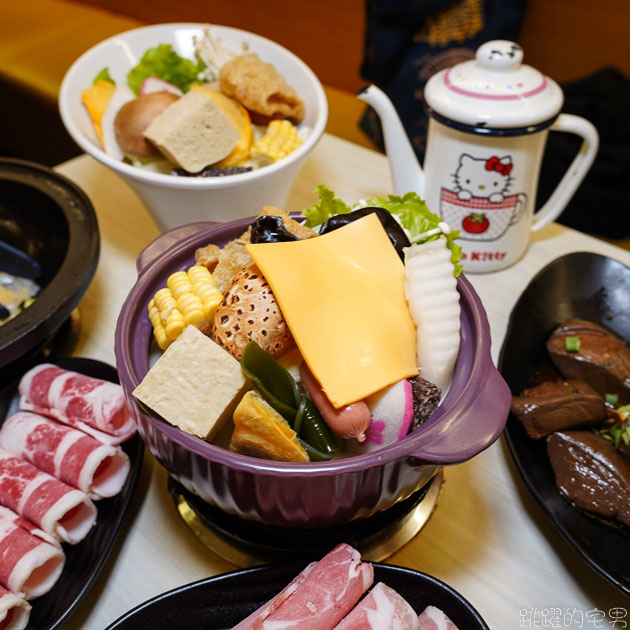 [花蓮美食]天冷吃鍋吃起來! 兩披索靚鍋花蓮店  麻油雞鍋 石頭火鍋  起司牛奶鍋推薦  冰淇淋 白飯 飲料隨你用 兩披索靚鍋菜單 花蓮火鍋