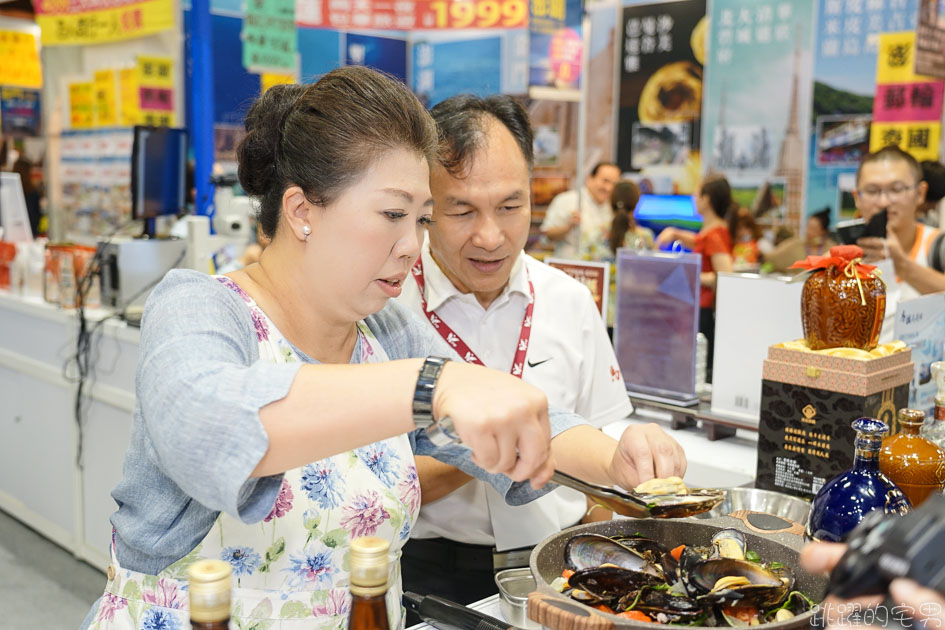 馬祖黑金剛淡菜宅配-不用坐飛機在家就能吃到超級好吃的馬祖淡菜 活體冷藏空運寄出 旅展創下4天賣出1000公斤紀錄! 馬祖宅配美食 馬祖伴手禮