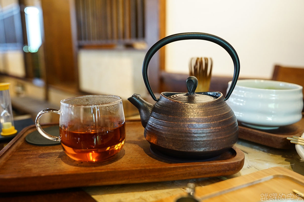 [花蓮甜點]豆茶寮-坐在日式庭院裡 喝著抹茶吃著和菓子來想念日本  花蓮日式甜點 鄰近東大門夜市 豆茶寮菜單