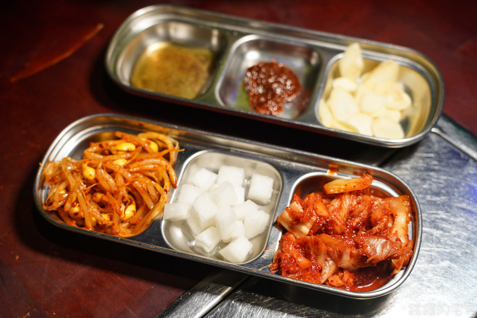 [花蓮美食]相珍韓國傳統料理餐廳-花蓮韓式料理 調味料通通韓國進口，小菜無限供應，推薦烏骨蔘雞湯，花蓮韓式料理 相珍韓國傳統料理餐廳菜單