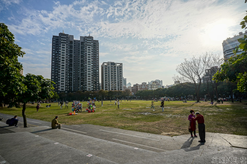 [台中西區住宿]草悟道文旅-離勤美誠品綠園道不到50公尺  草悟道廣場、審計新村、范特喜文創聚落、自然科學博物館、春水堂等美食景點通通有 勤美商圈住宿推薦 草悟道住宿