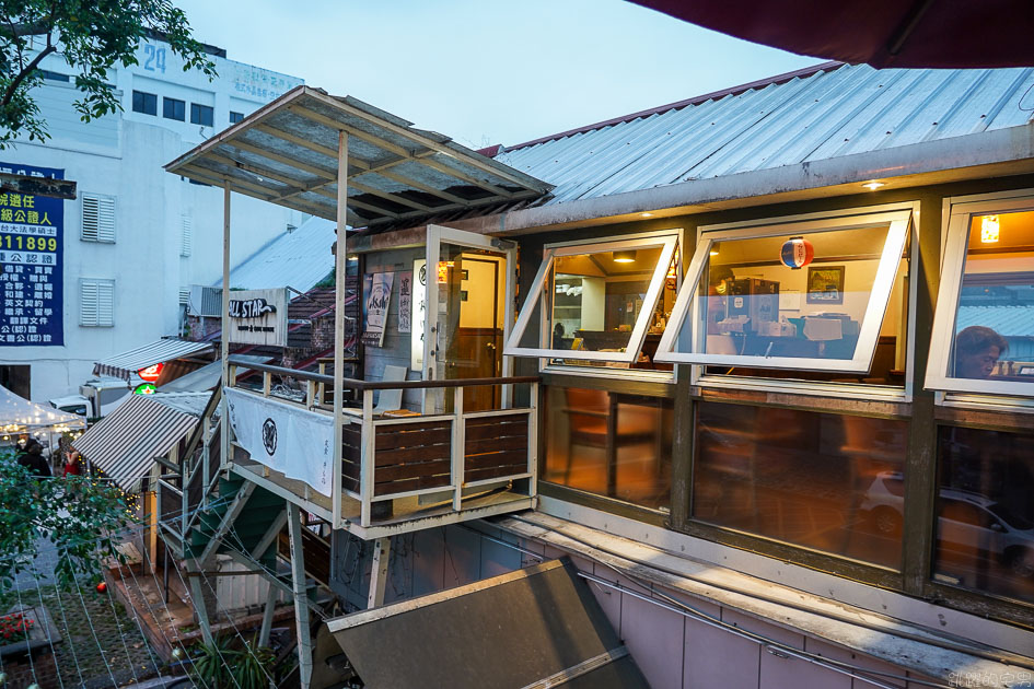 [花蓮美食]神田屋家庭料理-這家日式漢堡排 滿滿肉汁 入口肉汁鮮甜又夠味 根本專賣店等級 大推!! 花蓮日式料理 花蓮日本料理