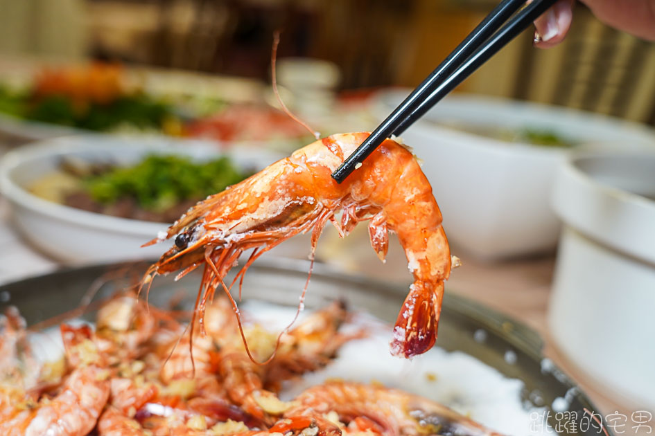 [新店安坑美食]68食堂-2021母親節聚餐台北吃這裡，高CP值合菜一桌5000元 公館二店還能容納超過60桌! 台北聚餐餐廳