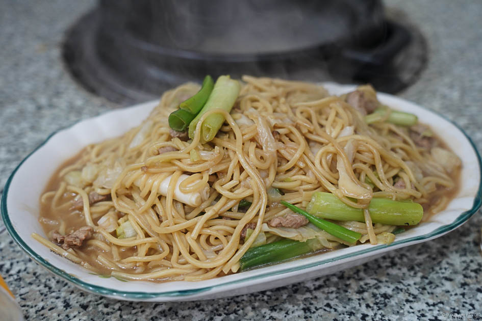 [花蓮火鍋]好旺蒜頭雞-原來蒜頭雞要這樣吃 味道竟然差這麼多! 這麼多年我都吃錯啦! 花蓮30年老店 花蓮宵夜 好旺蒜頭雞菜單