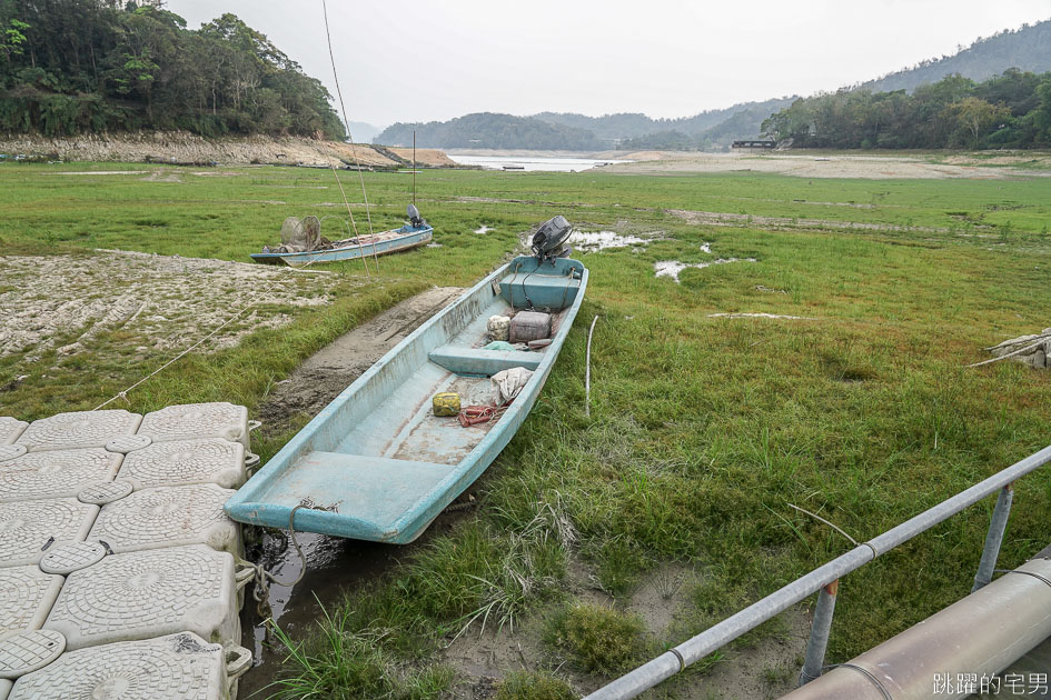 台灣56年以來的大旱災 日月潭現況模樣 2021/04/15拍攝 日月潭水社碼頭 日月潭進水口 日月潭龍鳳宮月老廟  涵碧樓日月潭碑 日月潭水社壩 日月潭大竹湖步道 日月潭文武廟 日月潭覽車 日月潭中興停車場