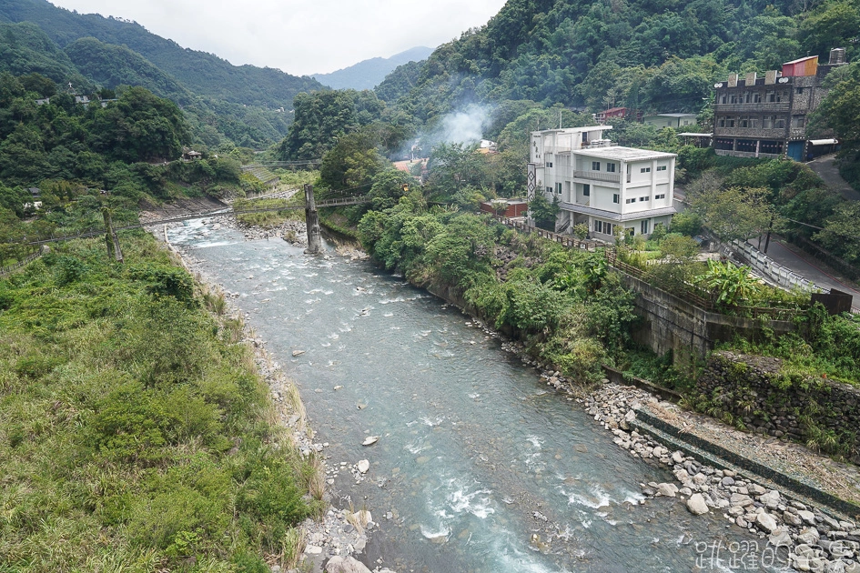 新竹旅遊這樣玩  張學良故居還有免費溫泉 品嘗原住民風味餐 山林中在三毛夢屋喝咖啡下午茶 五峰鄉段木香菇有夠厲害 居然是柴燒@跳躍的宅男