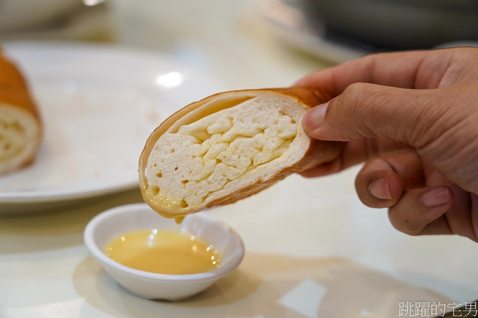 [花蓮美食推薦]再訪美兆廚房-大推「客家小炒炒飯」 砂鍋臭豆腐超好吃，不變的好味道，花蓮聚會餐廳，招待朋友的好地方，提供最新美兆廚房菜單