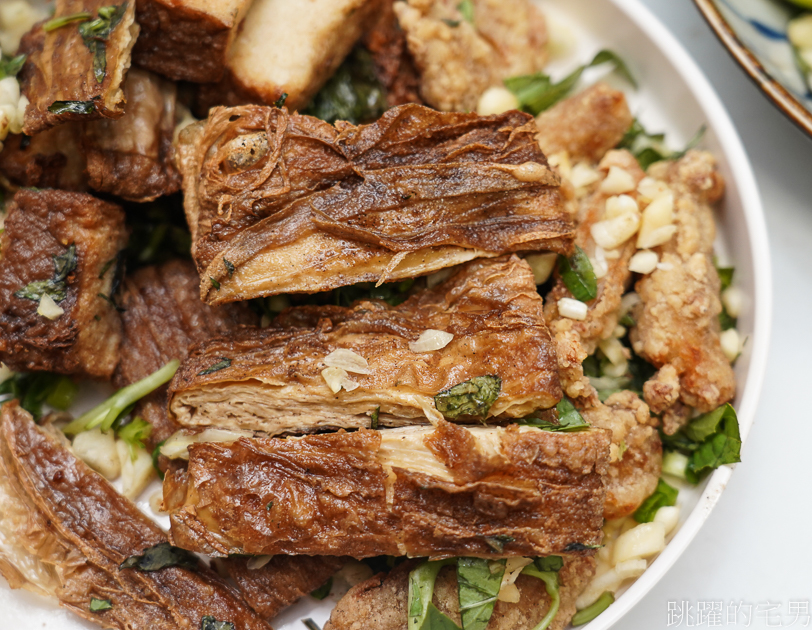 [花蓮吉安美食]宜蘭香炸螃蟹鹹酥雞慶豐店-超過30年花蓮鹹酥雞-宜蘭香炸螃蟹開分店，招牌炸螃蟹，必點滷炸豆包、檸檬三角骨，居然還有泰式酸辣蝦  花蓮宵夜