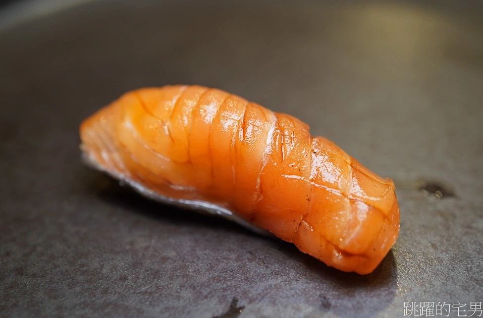 [花蓮日本料理]鮨煦料理案內所-黑鮪魚大腹、北海道海膽太好吃啦!絕美細膩的鮮味在嘴中綻放! 這家花蓮板前壽司大家吃過沒?