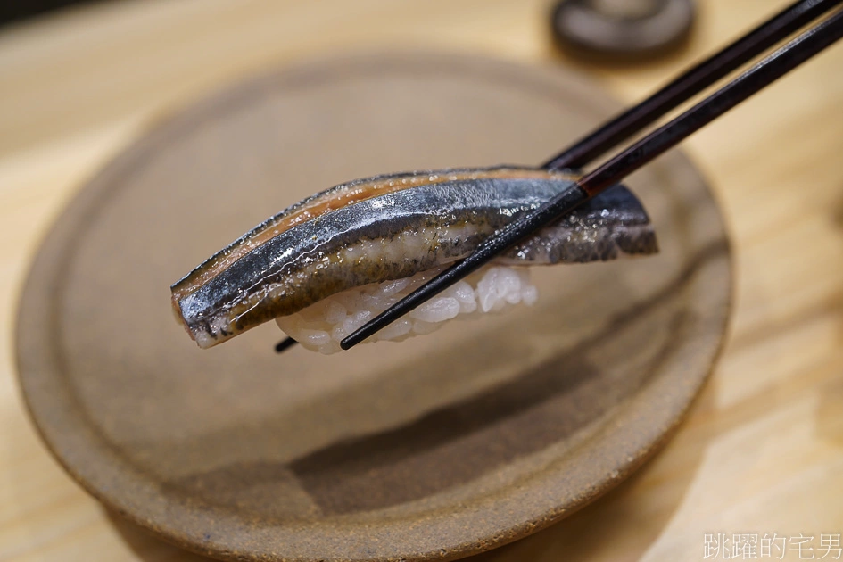 [花蓮日本料理]鮨煦料理案內所-黑鮪魚大腹、北海道海膽太好吃啦!絕美細膩的鮮味在嘴中綻放! 這家花蓮板前壽司大家吃過沒?