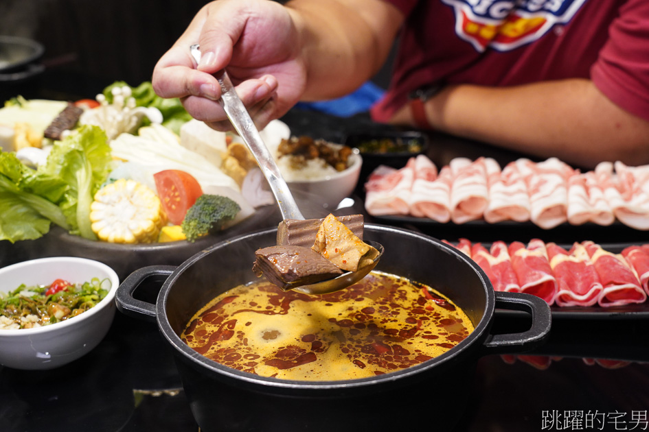 [花蓮火鍋]巴大爺鍋物-花蓮麻辣鍋鴨血吃到飽，滷肉飯吃到飽更是爽，合鍋、個人鍋，還有提供包廂、巴大爺鍋物菜單 花蓮美食