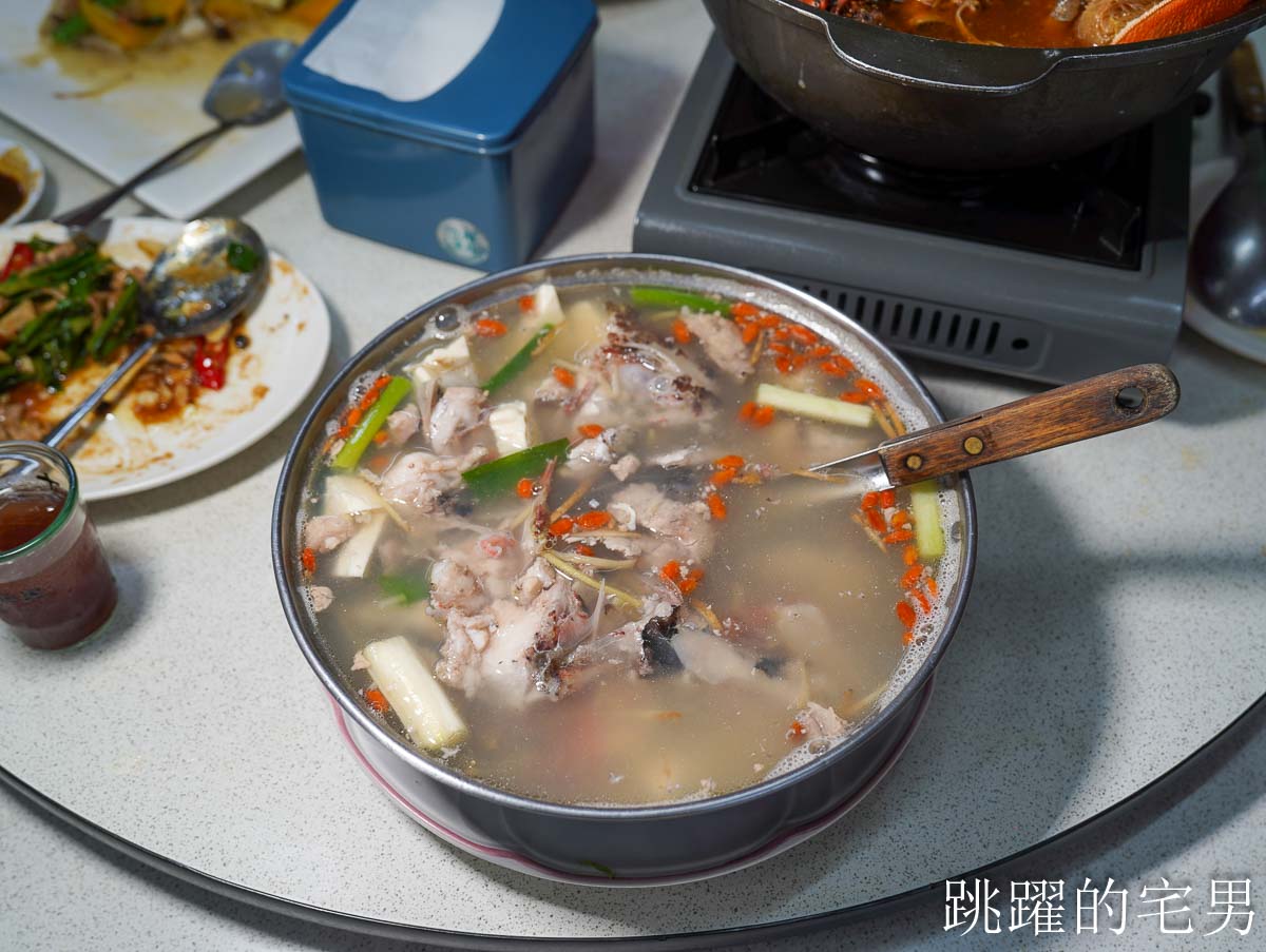 [花蓮海鮮推薦]美崙海鮮料理-漁船直送本港海鮮，第一次吃到超過1公斤紅喉生魚片，花蓮旭蟹絕對徹底改觀!，花蓮美食