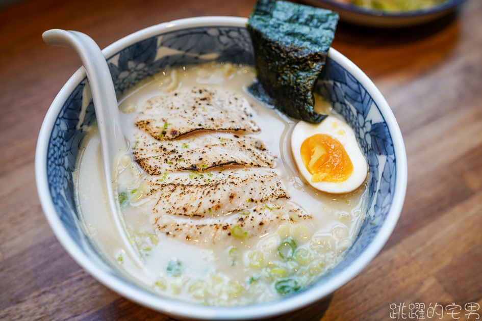 [花蓮美食]定置漁場三代目-魚湯拉麵，湯麵可以無限續加，叉燒沾麵，本港蝦醬炸透抽必點