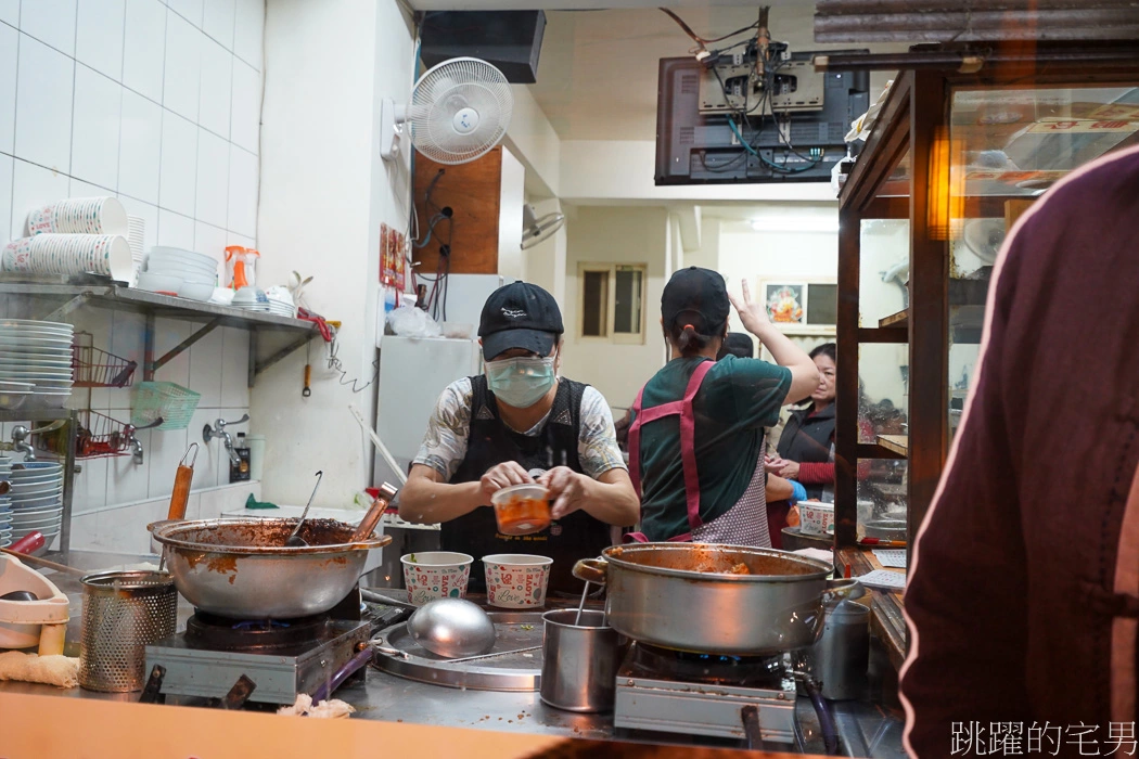 [花蓮美食]蓮香麵店-超過60年花蓮麵店,2022蓮香麵店菜單，蓮香麵店重新開幕